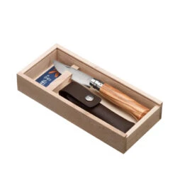 Coffret Couteau Opinel Randonnée Numéro 8 En Bois D'olivier, Avec Son étui Cuir 7 Coffret Couteau Opinel Randonnée Numéro 8 En Bois D'olivier, Avec Son étui Cuir -Magasin De Matériel De Camping coffret couteau opinel randonnee numero 8 en bois dolivier avec son etui cuir 2