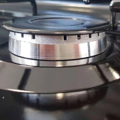 MPM Cuisinière à Gaz Portable Pour Le Camping Avec 3 Feux Couvercle Smile -Magasin De Matériel De Camping cuisiniere a gaz portable pour le camping avec 3 feux couvercle smile 4