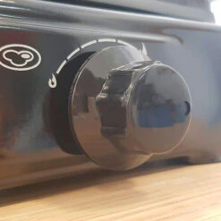 MPM Cuisinière à Gaz Portable Pour Le Camping Avec 3 Feux Couvercle Smile -Magasin De Matériel De Camping cuisiniere a gaz portable pour le camping avec 3 feux couvercle smile 5