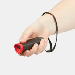 Lampe Torche à Piles - 100 Lumens - TL100 17 Lampe Torche à Piles - 100 Lumens - TL100 -Magasin De Matériel De Camping lampe torche a piles 100 lumens tl100 6