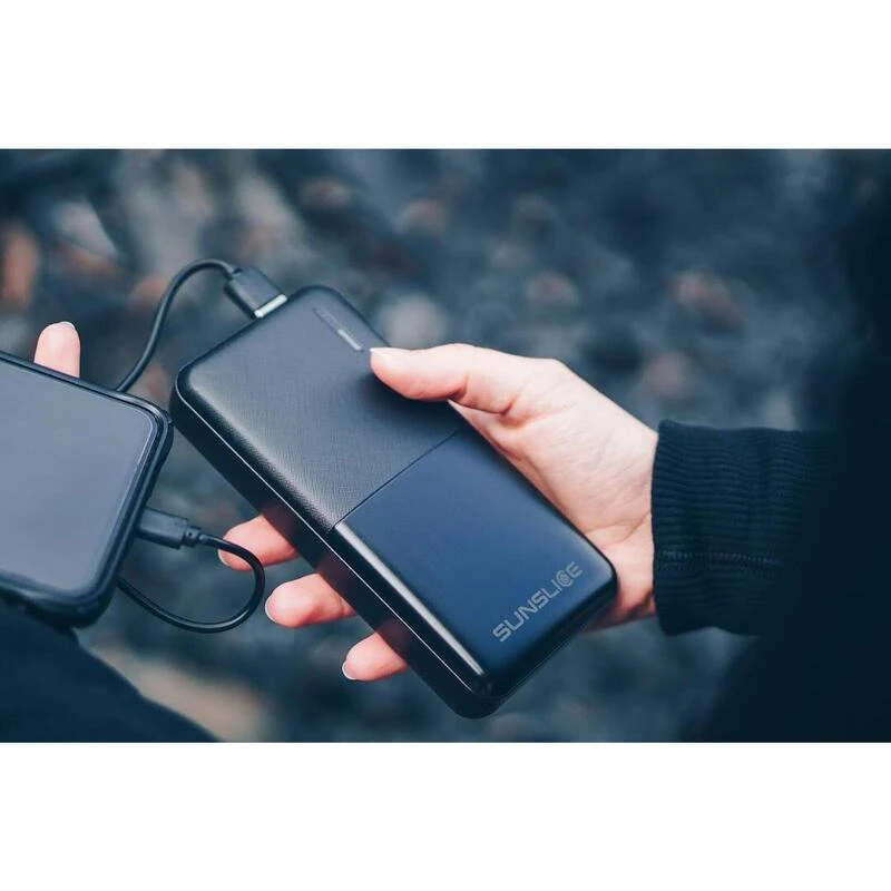 Pack Energie Nomade | Panneau Solaire 24W Avec Batterie 74Wh 4 Pack Energie Nomade | Panneau Solaire 24W Avec Batterie 74Wh – Image 2