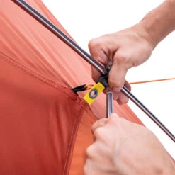 Tente Dôme De Trekking - 2 Places - MT100 -Magasin De Matériel De Camping tente dome de trekking 2 places mt100 8