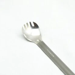 Toaks Titanium Spork - Long Acier - Miroir Poli -Magasin De Matériel De Camping toaks titanium spork long acier miroir poli 2